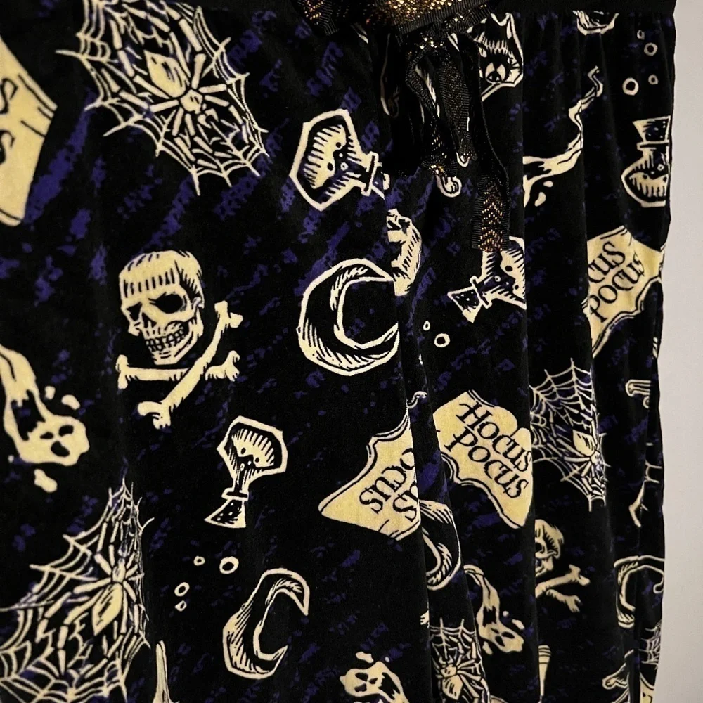 Disney Hocus Pocus Halloween Pajama Pants Size Medium - Picture 2 of 3
